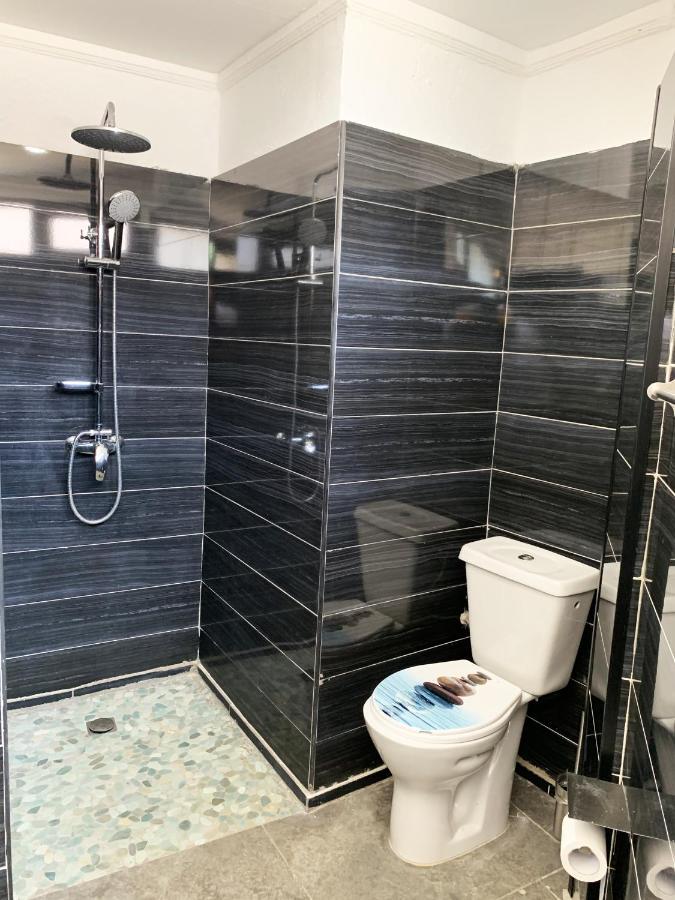 Hotel Blawa Abidjan Kültér fotó
