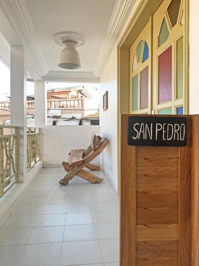 Hotel Blawa Abidjan Kültér fotó