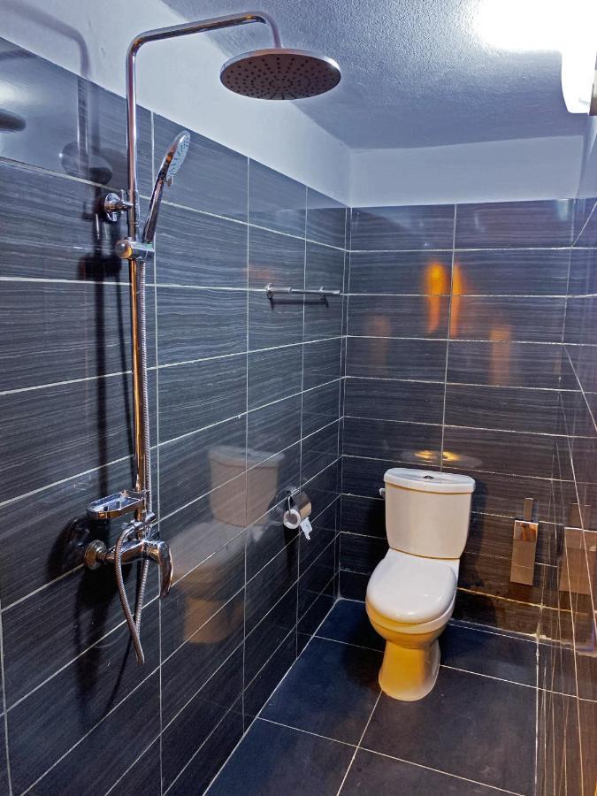 Hotel Blawa Abidjan Kültér fotó
